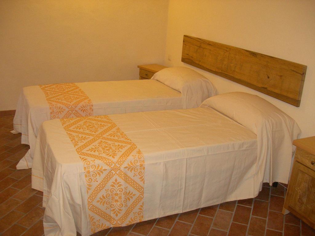 Agriturismo Battaglia Villamassargia Exteriör bild